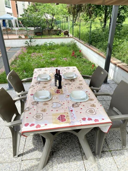 Bella Garden House - Private Garden In Florenz Exterior foto
